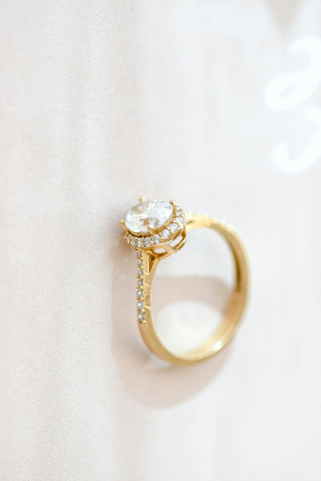 How much is a 2 carat lab grown diamond?