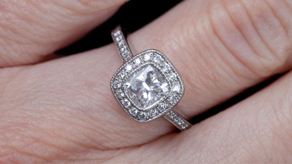 Should I Buy a Lab Grown Diamond Engagement Ring?