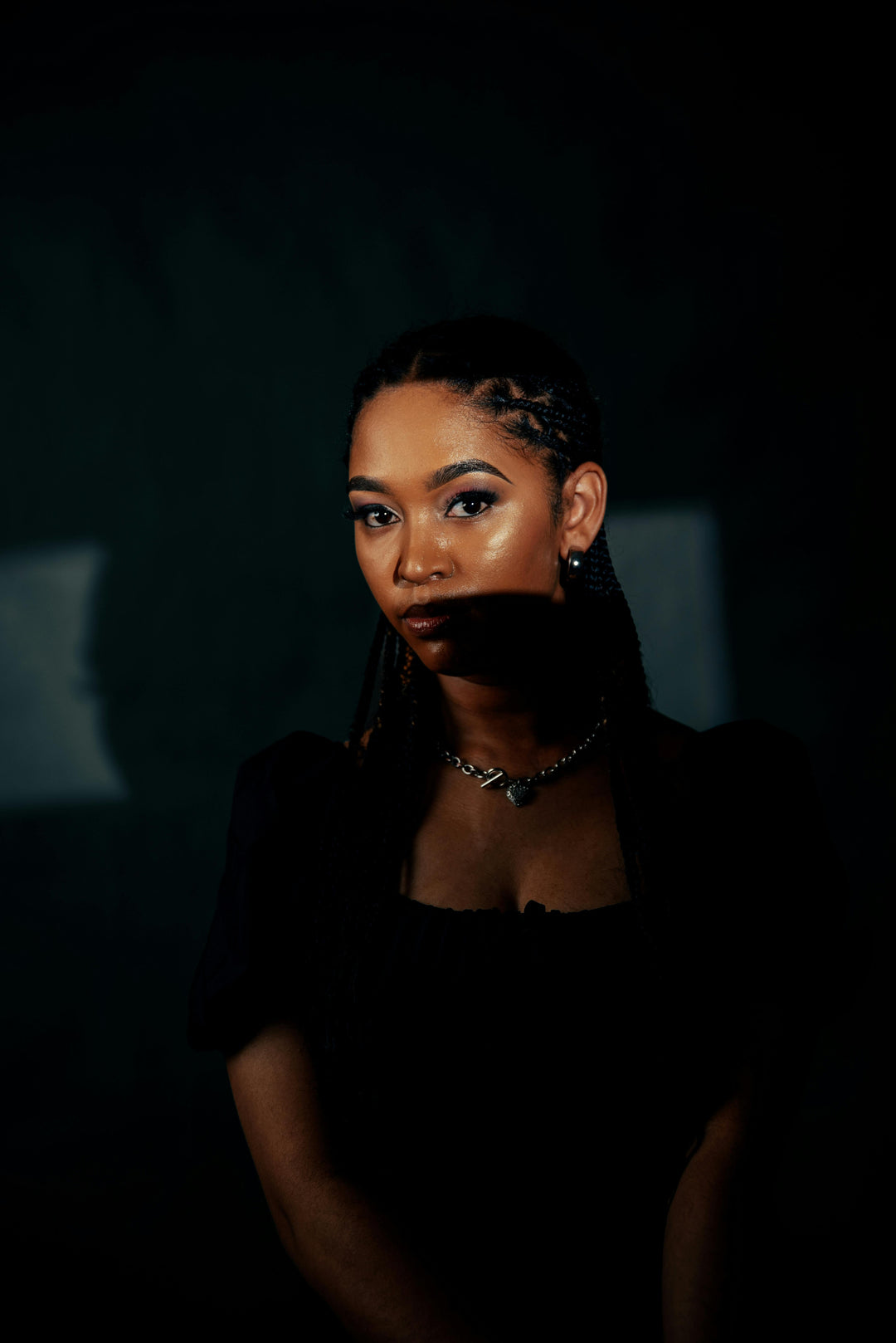 Do Lab-Grown Diamonds Glow In The Dark?