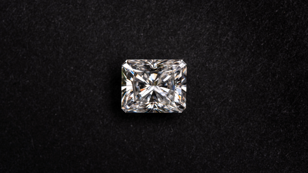 What is a Radiant Cut Diamond