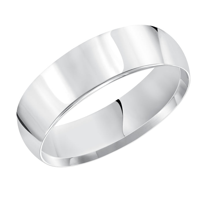 This timeless yet luxuriously domed, Comfort Fit, wedding band features a high polished finish.
