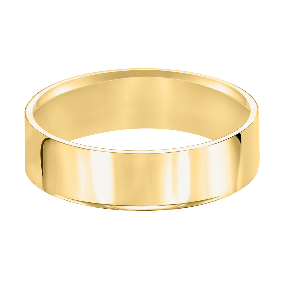 Crisp and classic, this comfort fit, 8mm wedding band features a high polished finish for a timeless look.