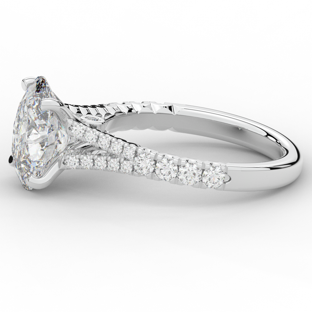 3.45CT.TW OVAL LAB DIAMOND ENGAGEMENT RING - Nazarelle