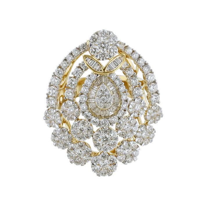 Round Baguette Diamond Cocktail Ring, 3.84ct.