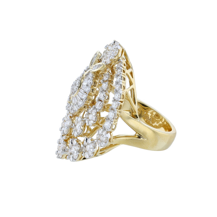 Round Baguette Diamond Cocktail Ring, 3.84ct.