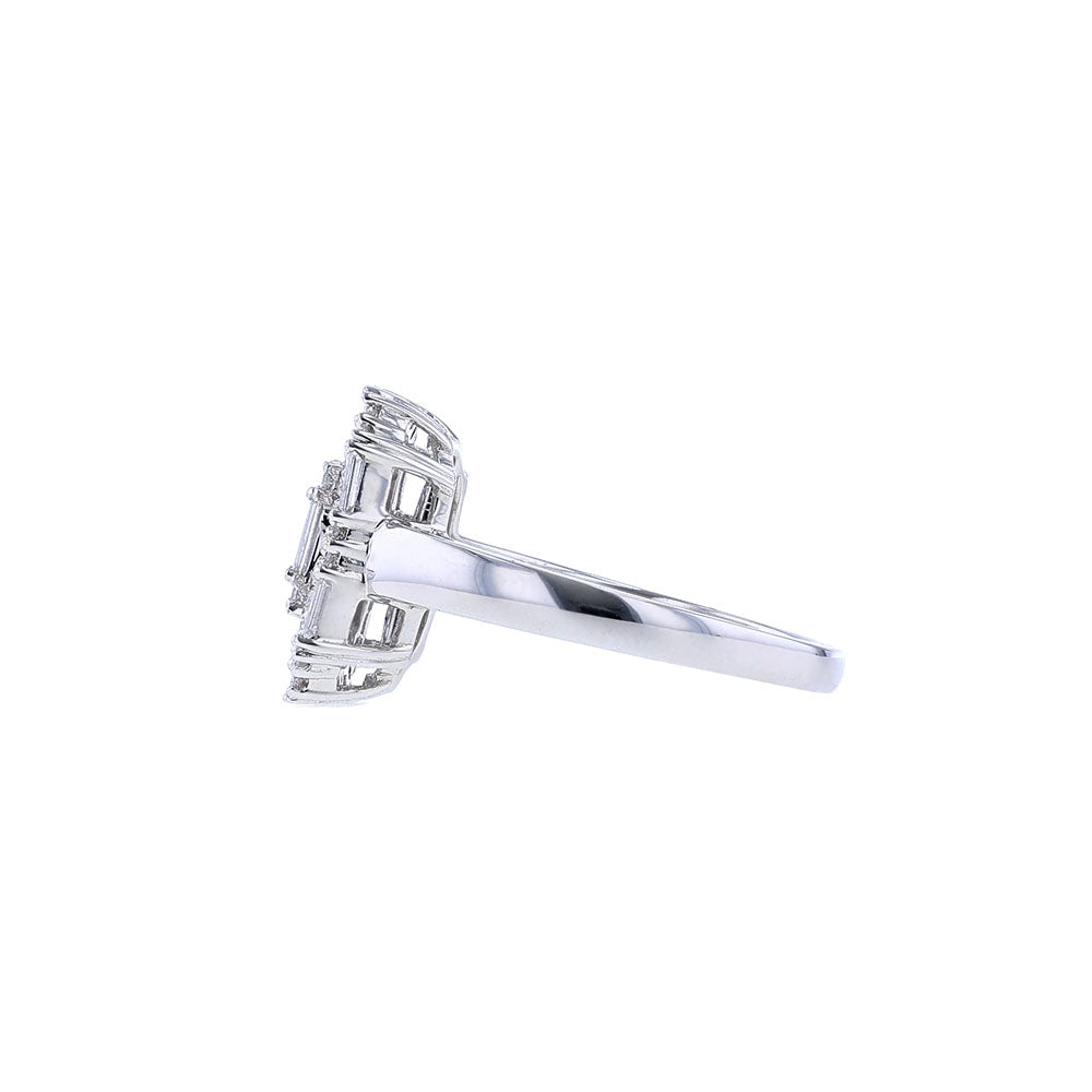 18K White Gold  Illusion Diamond Ring
