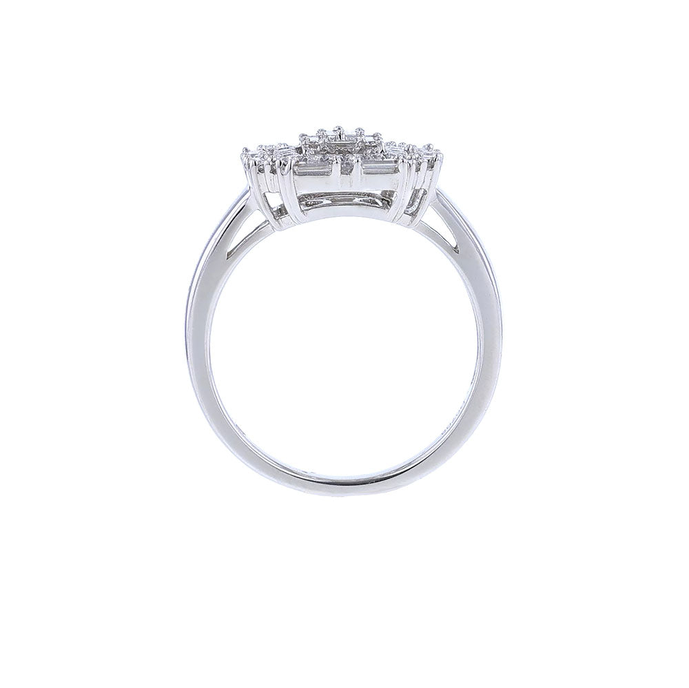 18K White Gold  Illusion Diamond Ring