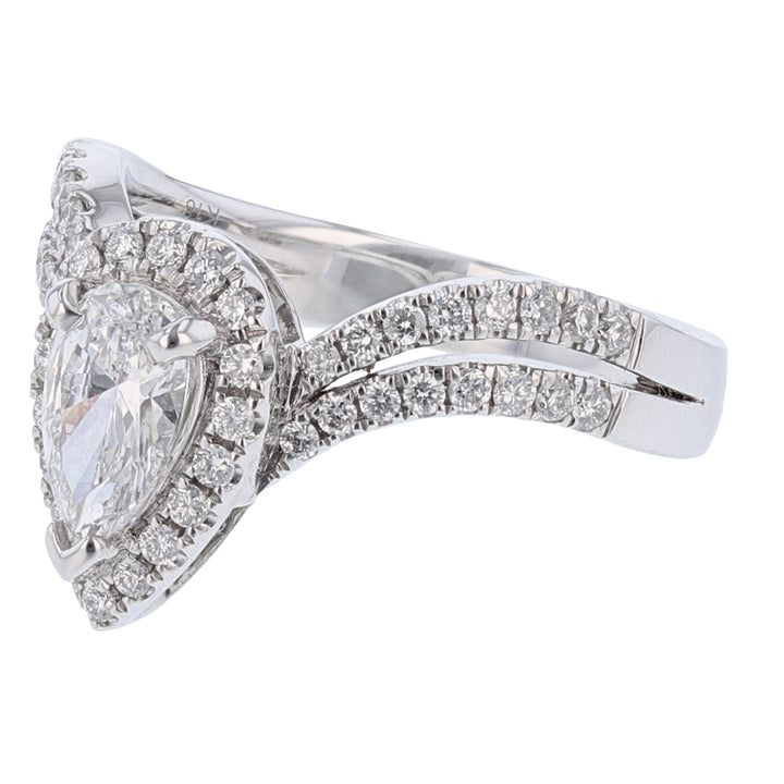 18K White Gold Pear Shape Engagement Ring