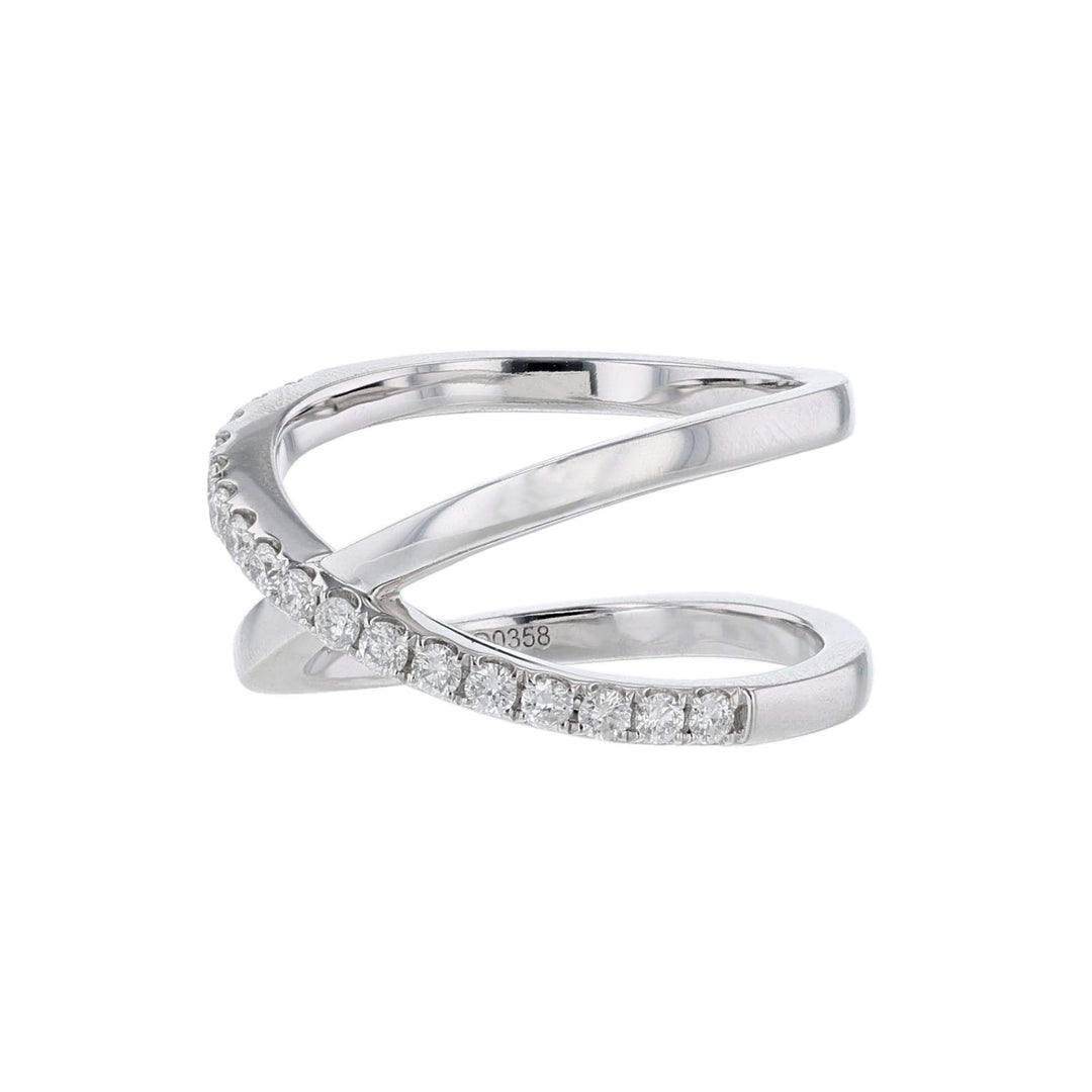 Criss-Cross Single Row Diamond Band