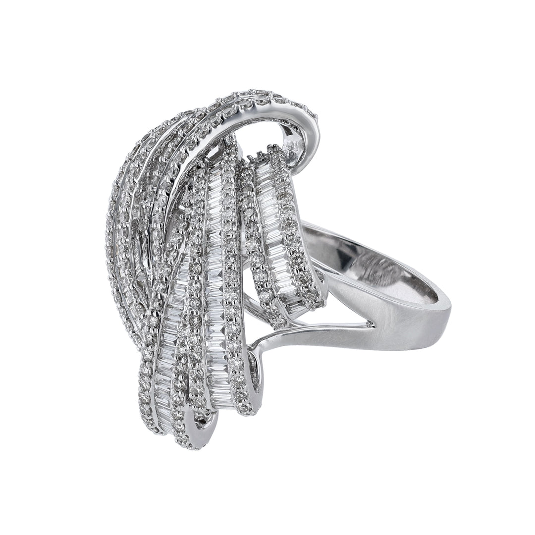Loose Knot Round Baguette Diamond Ring