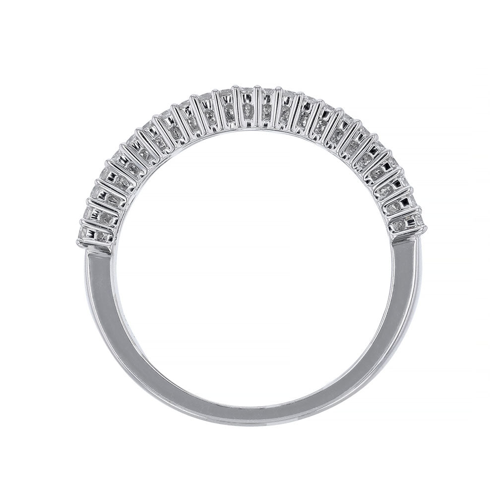 Round & Baguette Diamond Ring, 0.80ct.