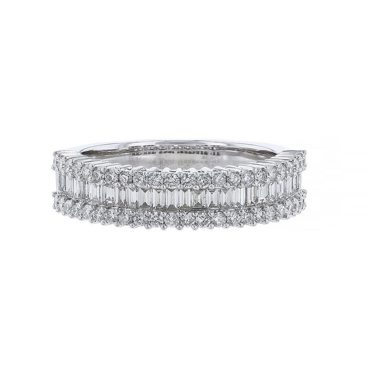 Round & Baguette Diamond Ring, 0.80ct.