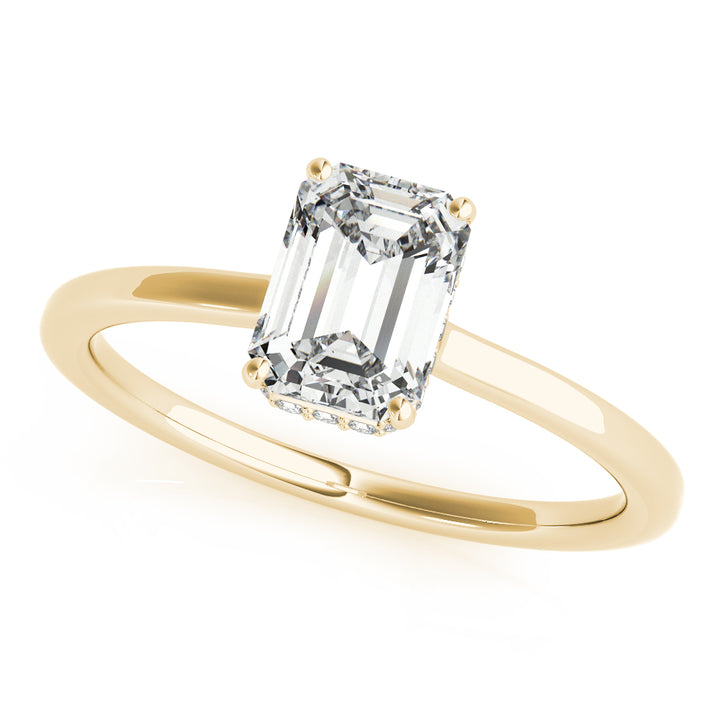 ENGAGEMENT RINGS EMERALD CUT