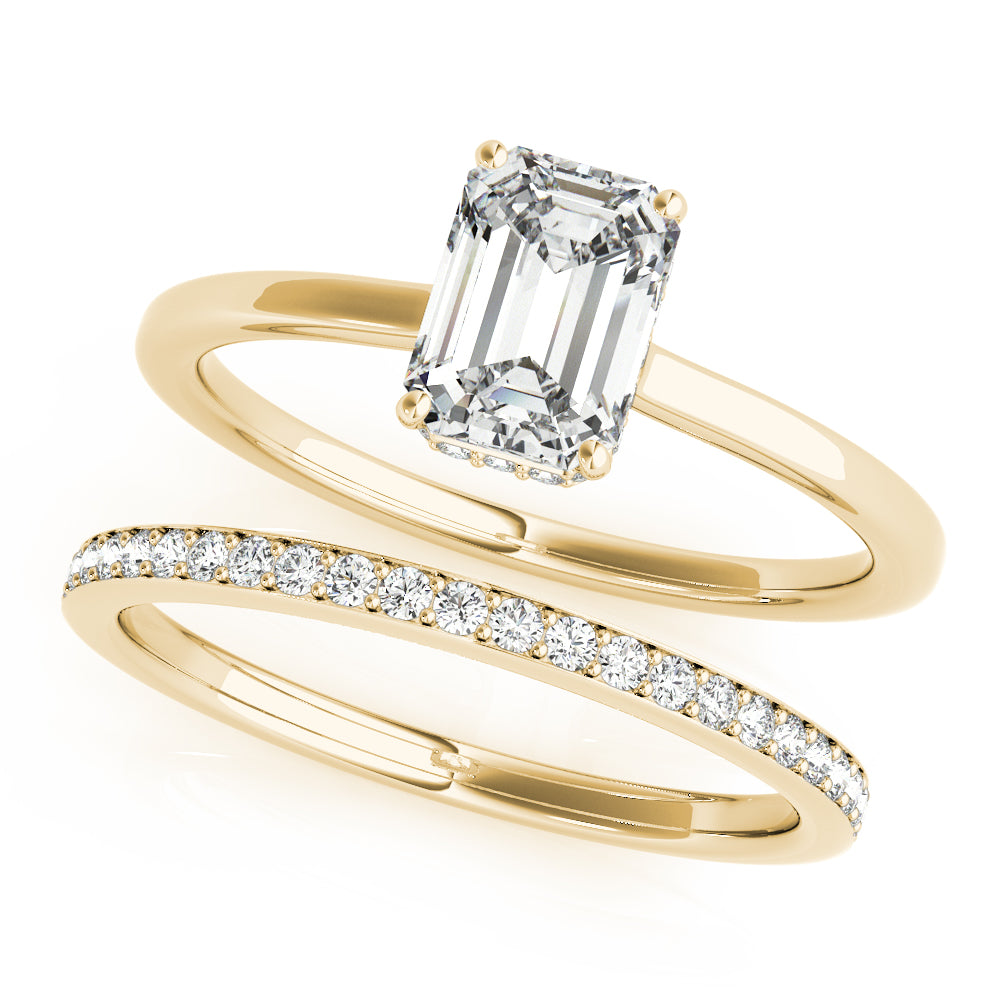 ENGAGEMENT RINGS EMERALD CUT
