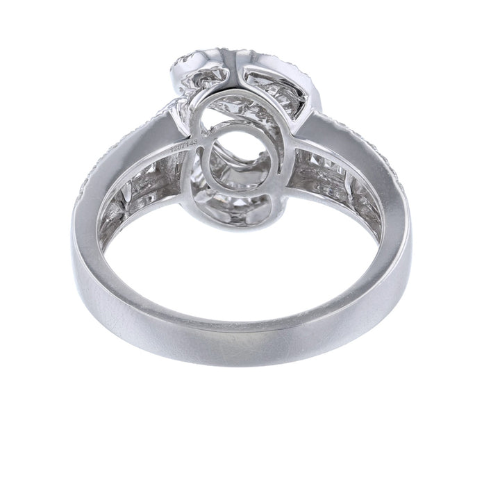 18K White Gold Diamond Ladies Cocktail Ring