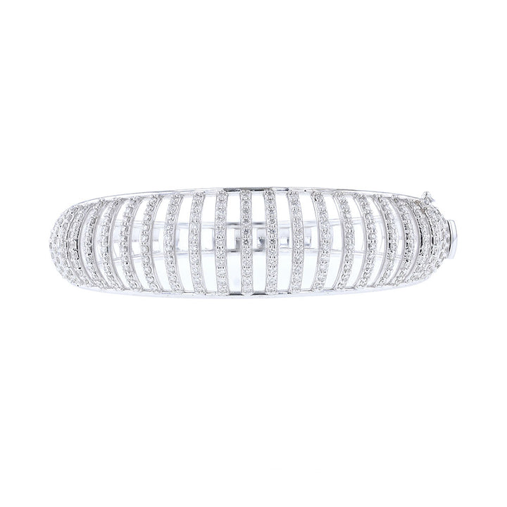 18K White Gold Diamond Bangle Bracelet