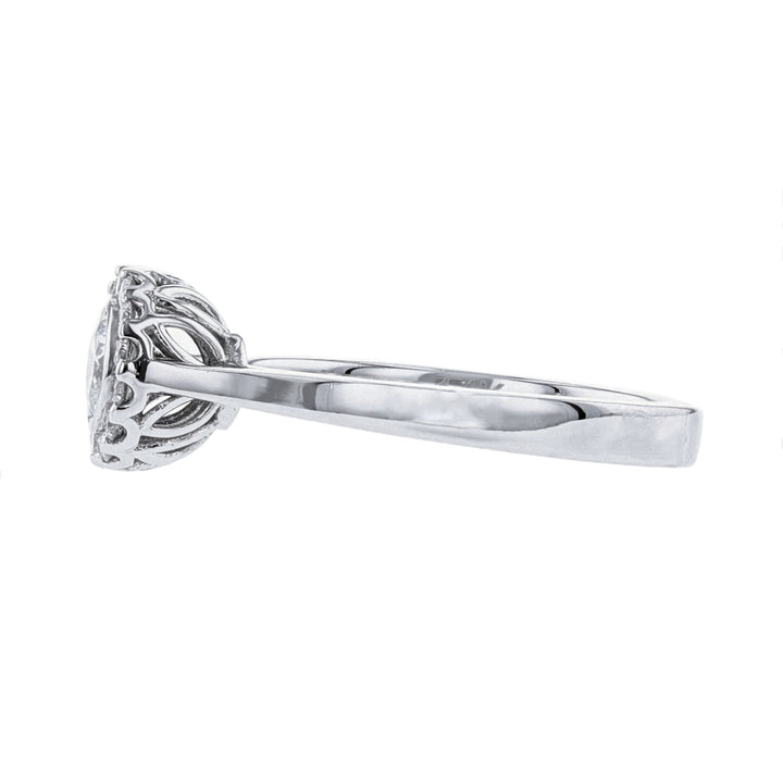 Solitaire Round Halo Diamond Engagement Ring