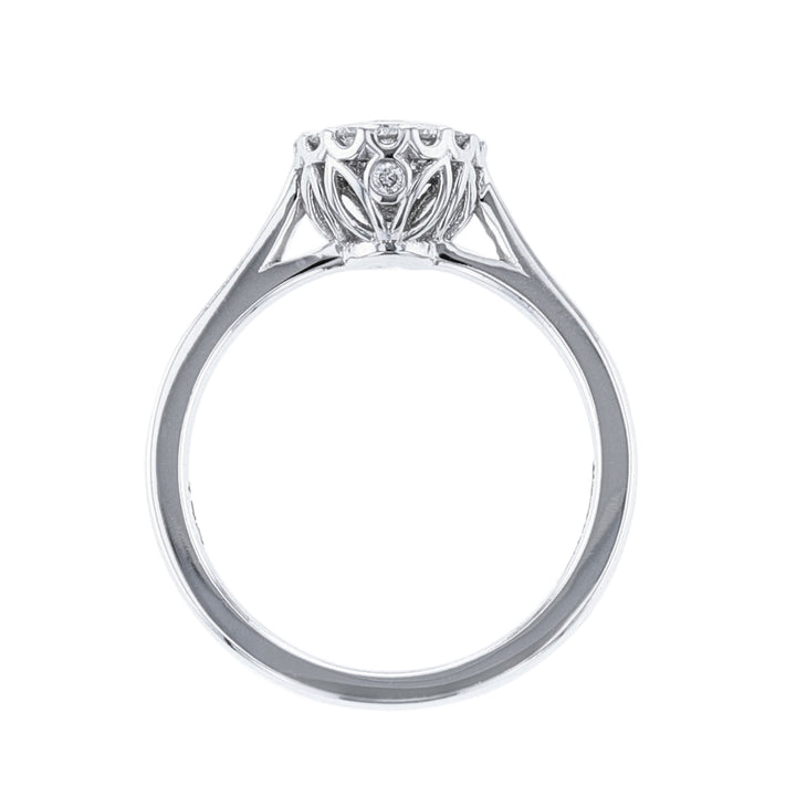 Solitaire Round Halo Diamond Engagement Ring