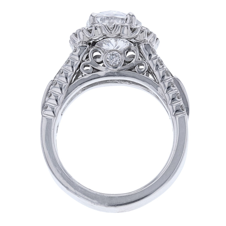18K White Gold Baguette-Round Diamond Ring
