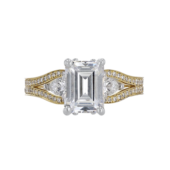 18K Yellow Gold Split Shank Ring, 1.20ct.