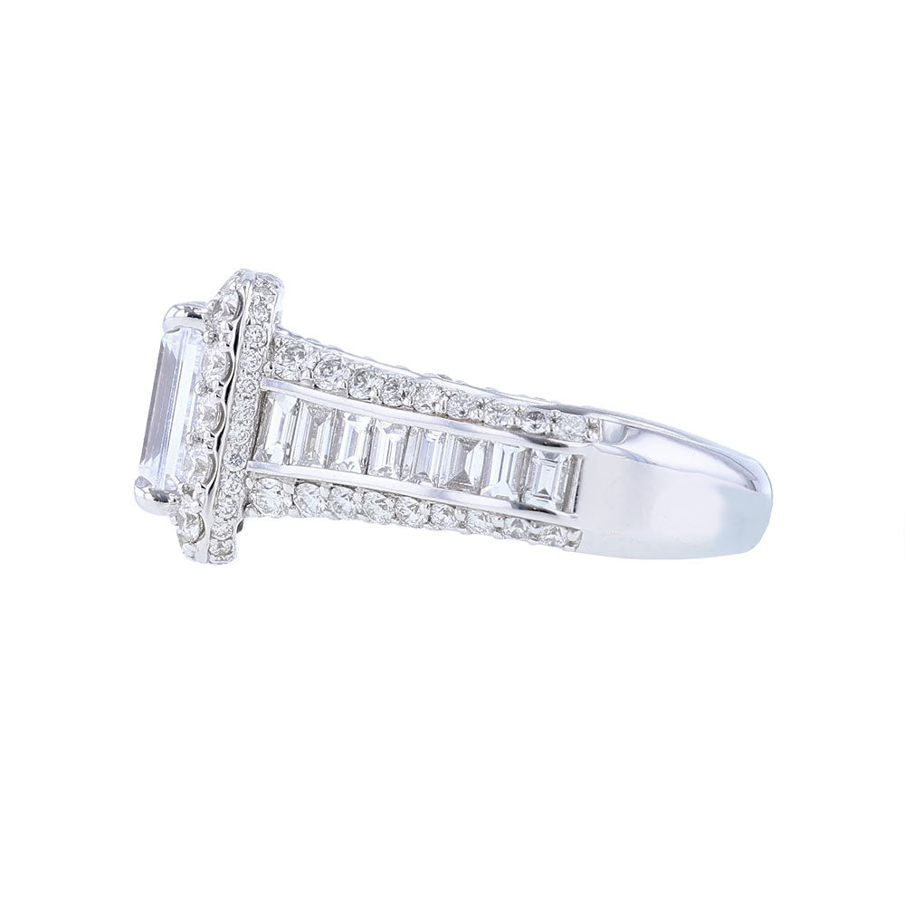 18K White Gold Emerald  Halo Engagement ring
