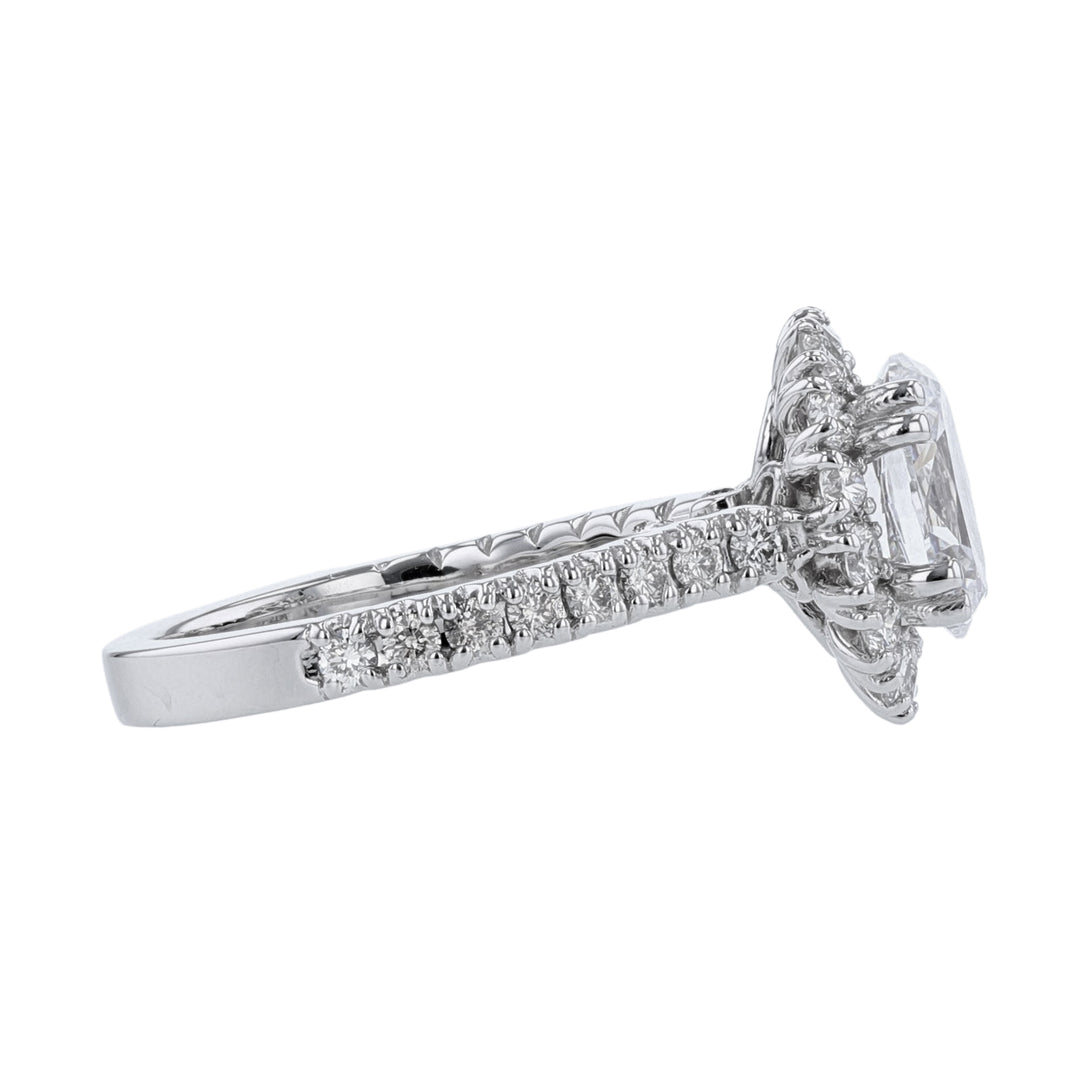 14K White Gold Oval Halo Diamond Ring, 0.98ct.