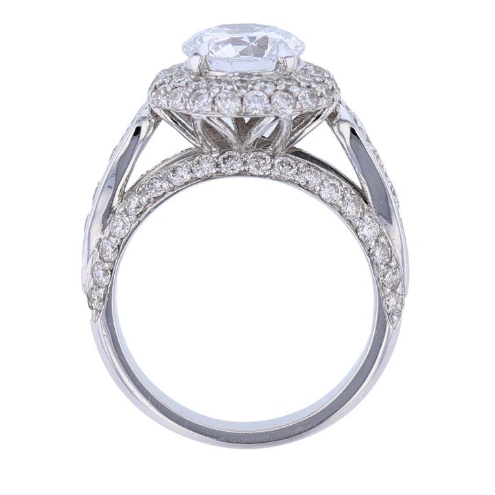 18K White Gold Round Cut Diamond Engagement Ring