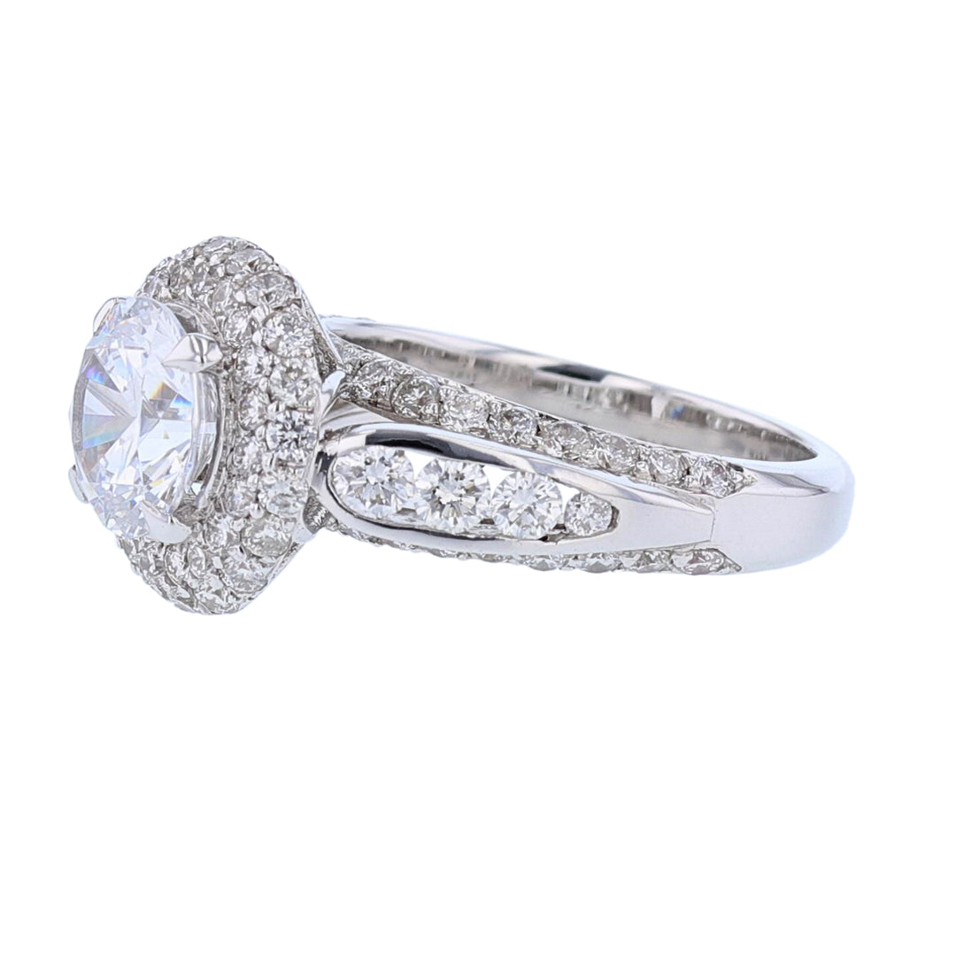 18K White Gold Round Cut Diamond Engagement Ring