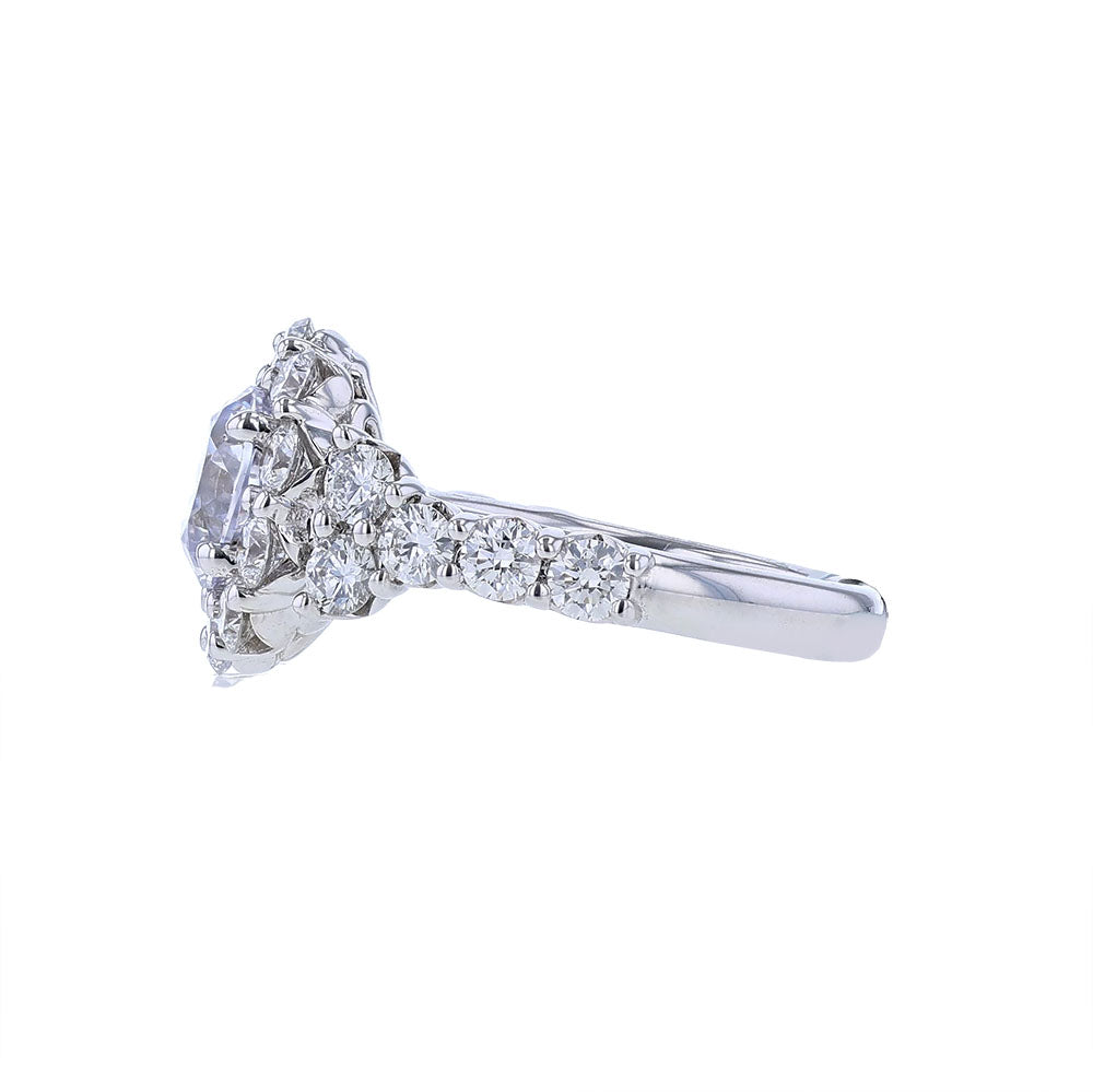 18K White Gold Round Diamond Halo Engagement Ring