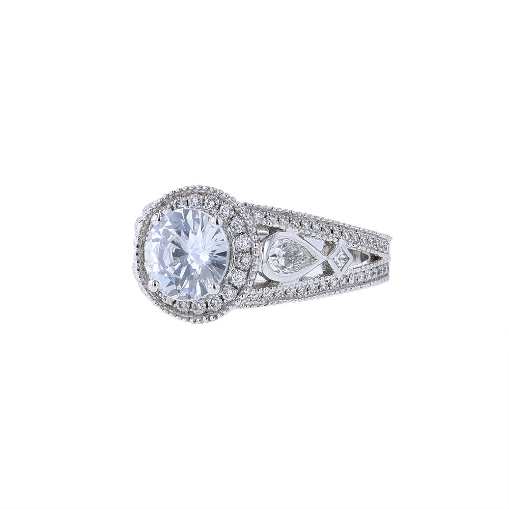 18K White Gold Round Halo Engagement Ring