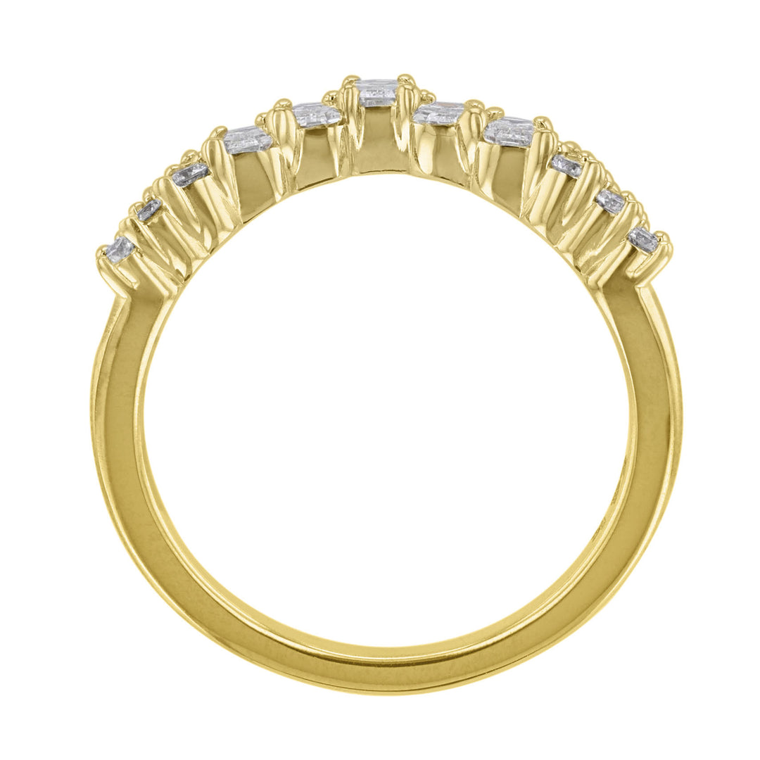 Round & Emerald Diamond Contour Band