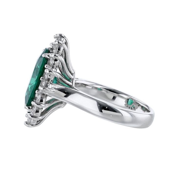 Round Emerald Diamond Halo Ring, 5.92ct