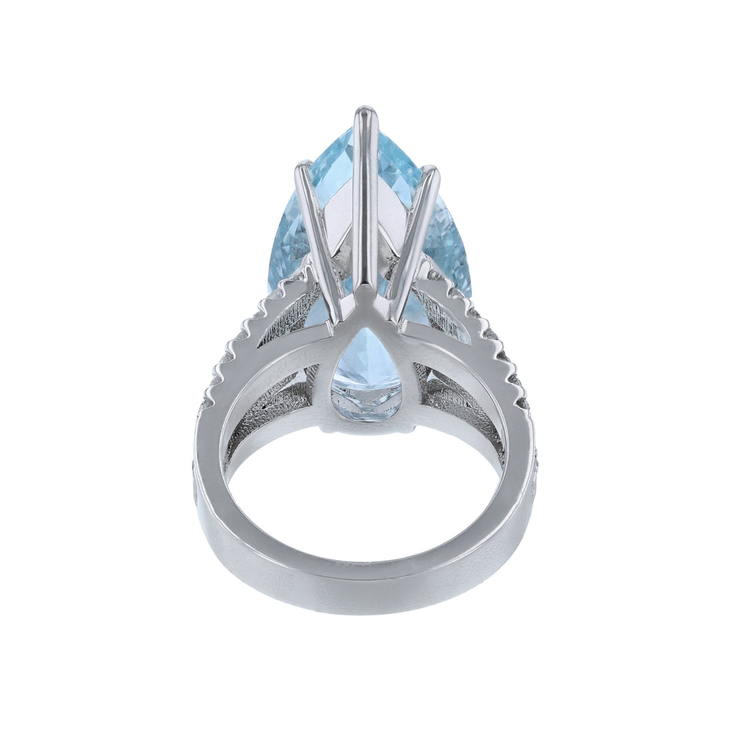 Pear Shape Aquamarine Diamond Ring, 13.87ct.