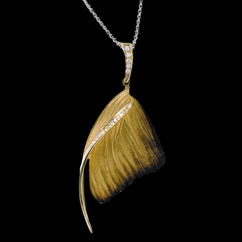 Pendant in 18k Gold with Diamonds