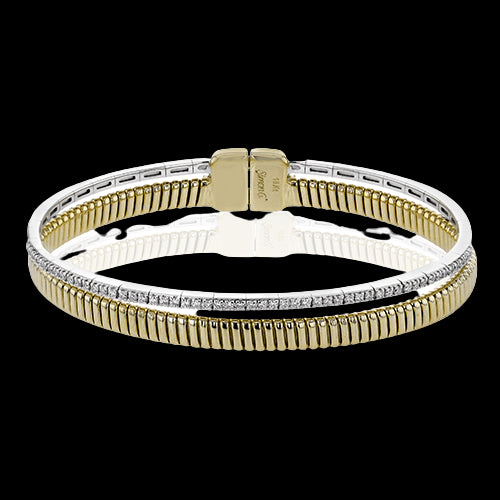 Bangle in 18k Gold with Diamonds