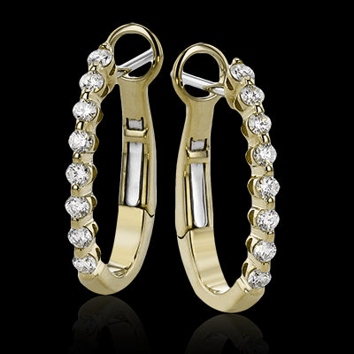 Hoop Earring in 18k Gold with Diamonds