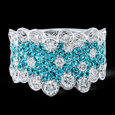 Color Ring in 18k Gold with Diamonds