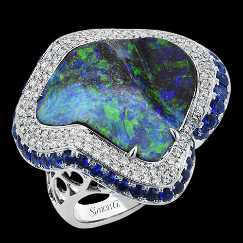 Color Ring in 18k Gold with Diamonds