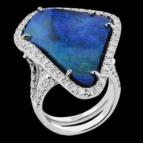 Color Ring in 18k Gold with Diamonds