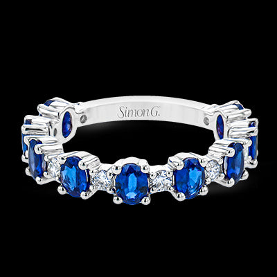 Color Ring in 18k Gold with Diamonds