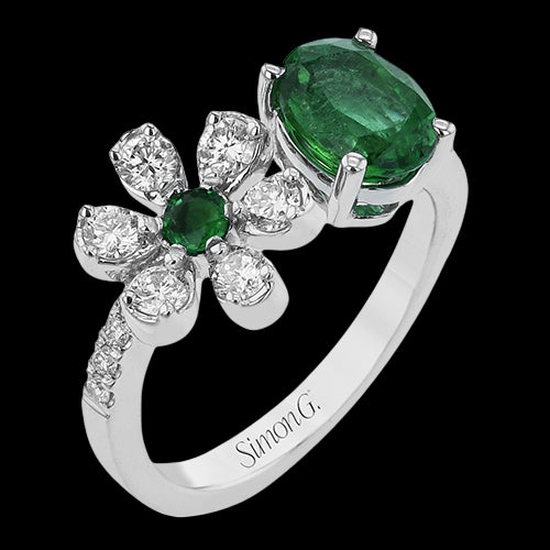 Color Ring in 18k Gold with Diamonds