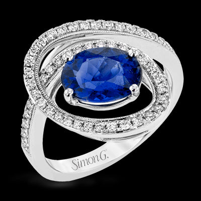 Color Ring in 18k Gold with Diamonds