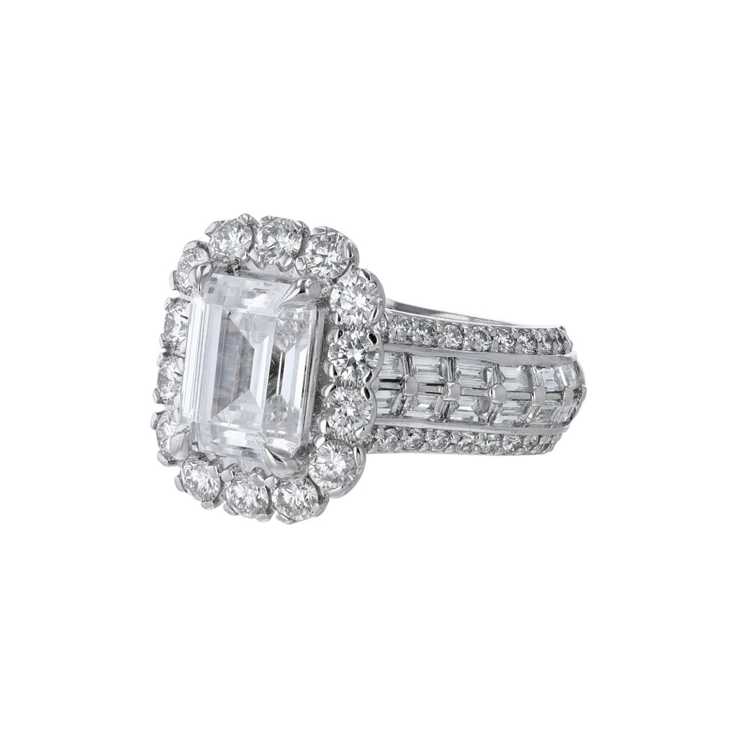 Round Diamond Halo Baguette Accented Ring