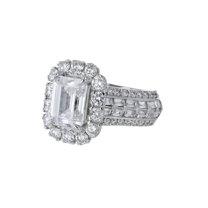 Round Diamond Halo Baguette Accented Ring