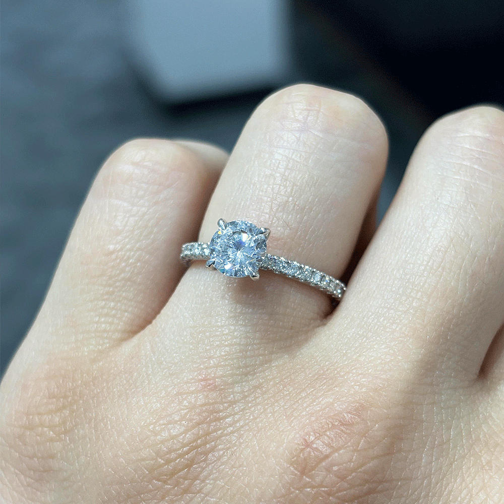 1.75CT.TW ROUND LAB DIAMOND SOLITAIRE ENGAGEMENT RING - Nazarelle