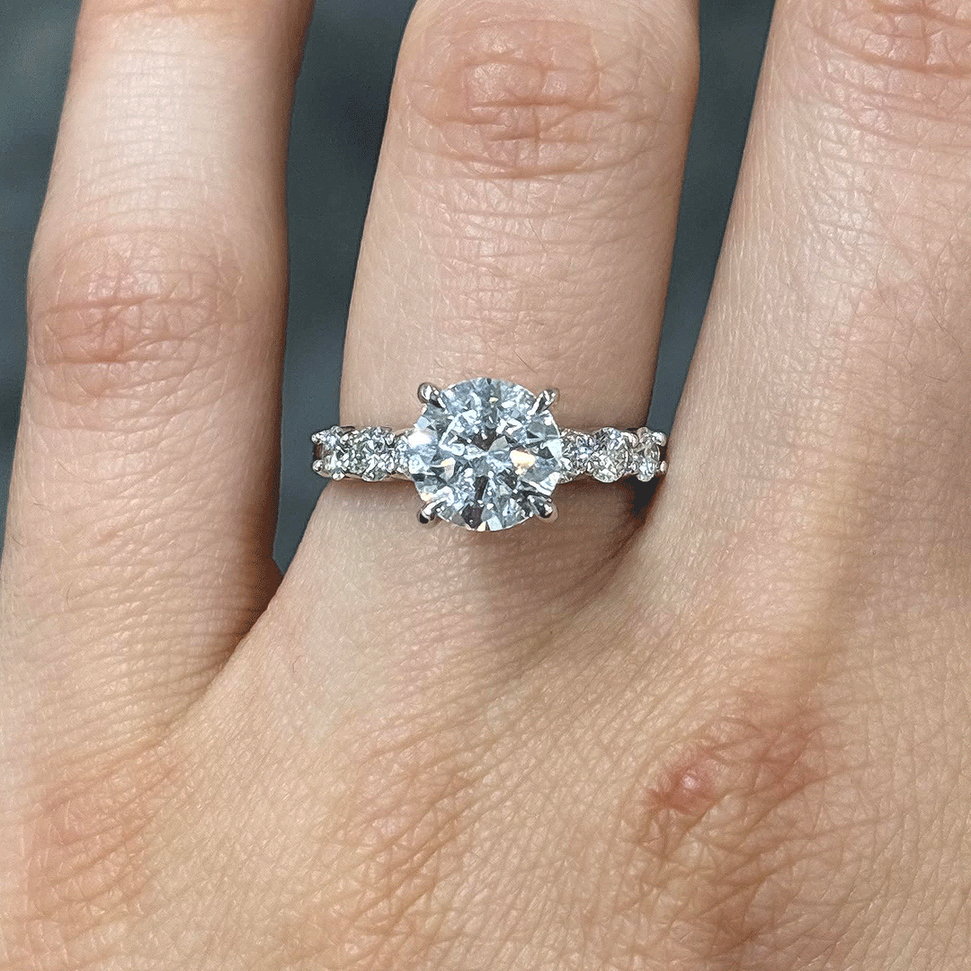 2.60CT.TW ROUND LAB DIAMOND SOLITAIRE ENGAGEMENT RING - Nazarelle