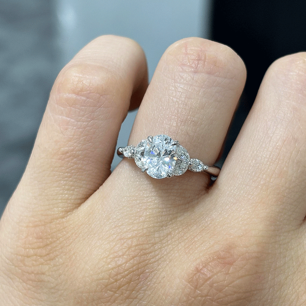 2.00CT.TW OVAL LAB DIAMOND ENGAGEMENT RING - Nazarelle