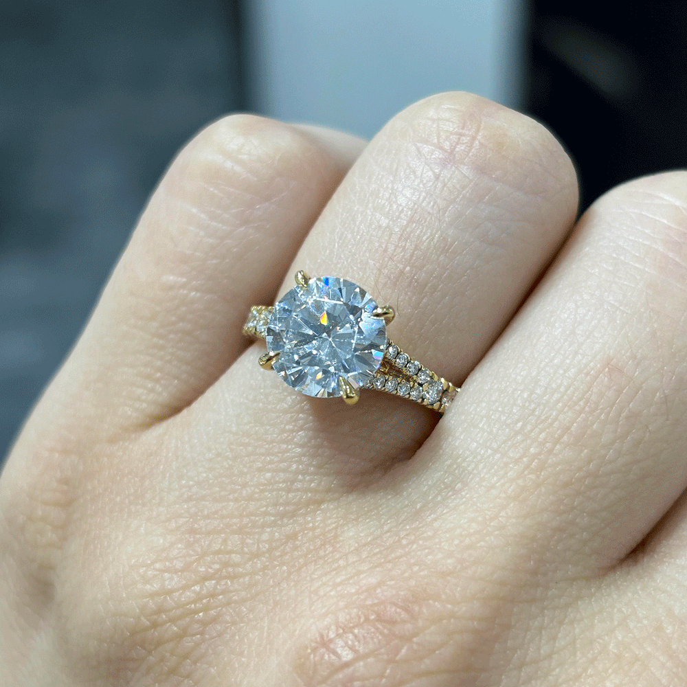 2.45CT.TW ROUND LAB DIAMOND ENGAGEMENT RING - Nazarelle