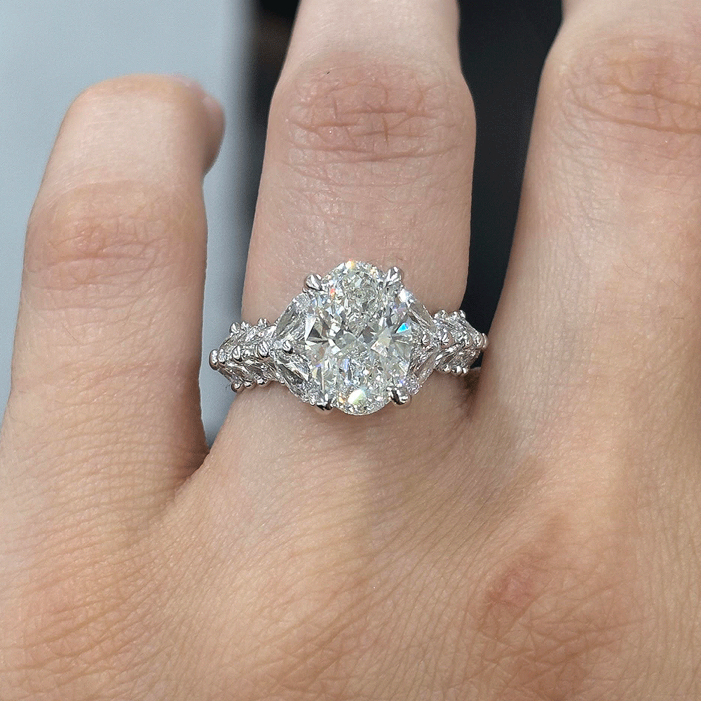 5.25CT.TW OVAL LAB DIAMOND HALO ENGAGEMENT RING - Nazarelle
