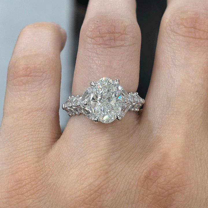 5.25CT.TW OVAL LAB DIAMOND HALO ENGAGEMENT RING - Nazarelle